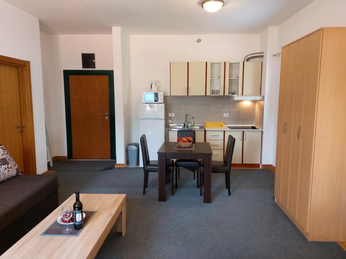 Apartment-Hotel Vila Petrovic-Becici Budva Extérieur photo