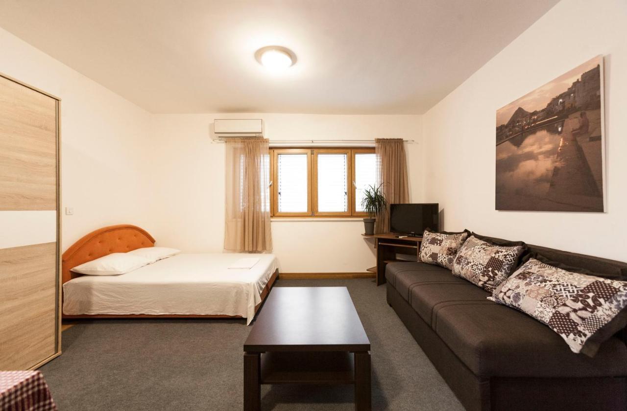 Apartment-Hotel Vila Petrovic-Becici Budva Extérieur photo
