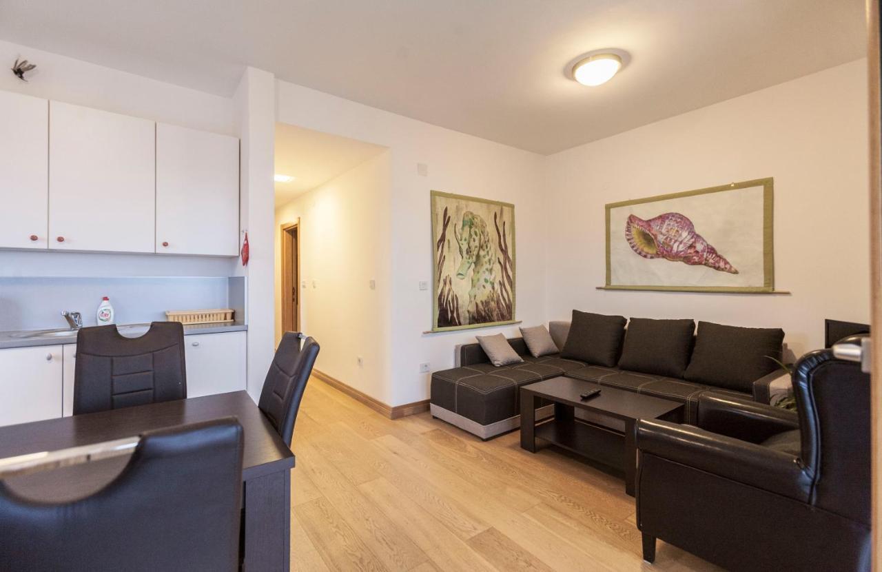 Apartment-Hotel Vila Petrovic-Becici Budva Extérieur photo
