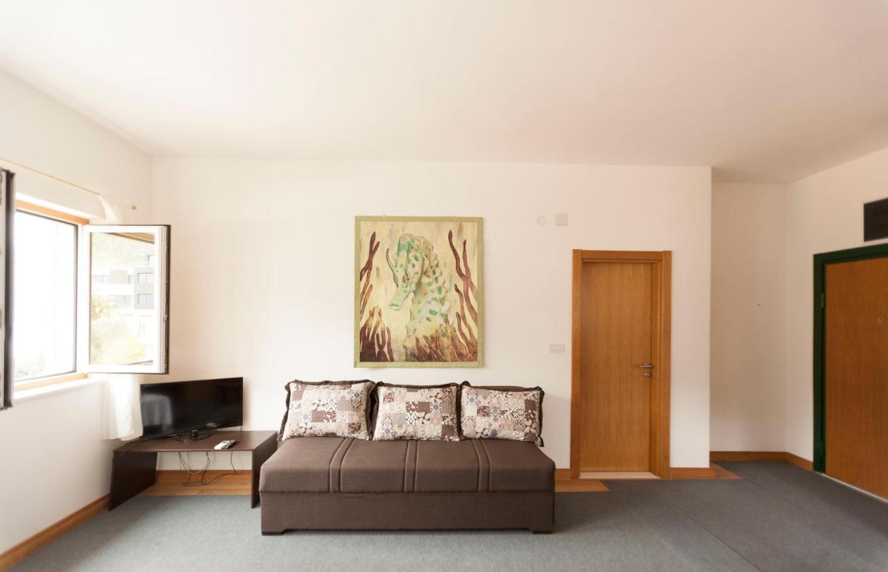 Apartment-Hotel Vila Petrovic-Becici Budva Extérieur photo